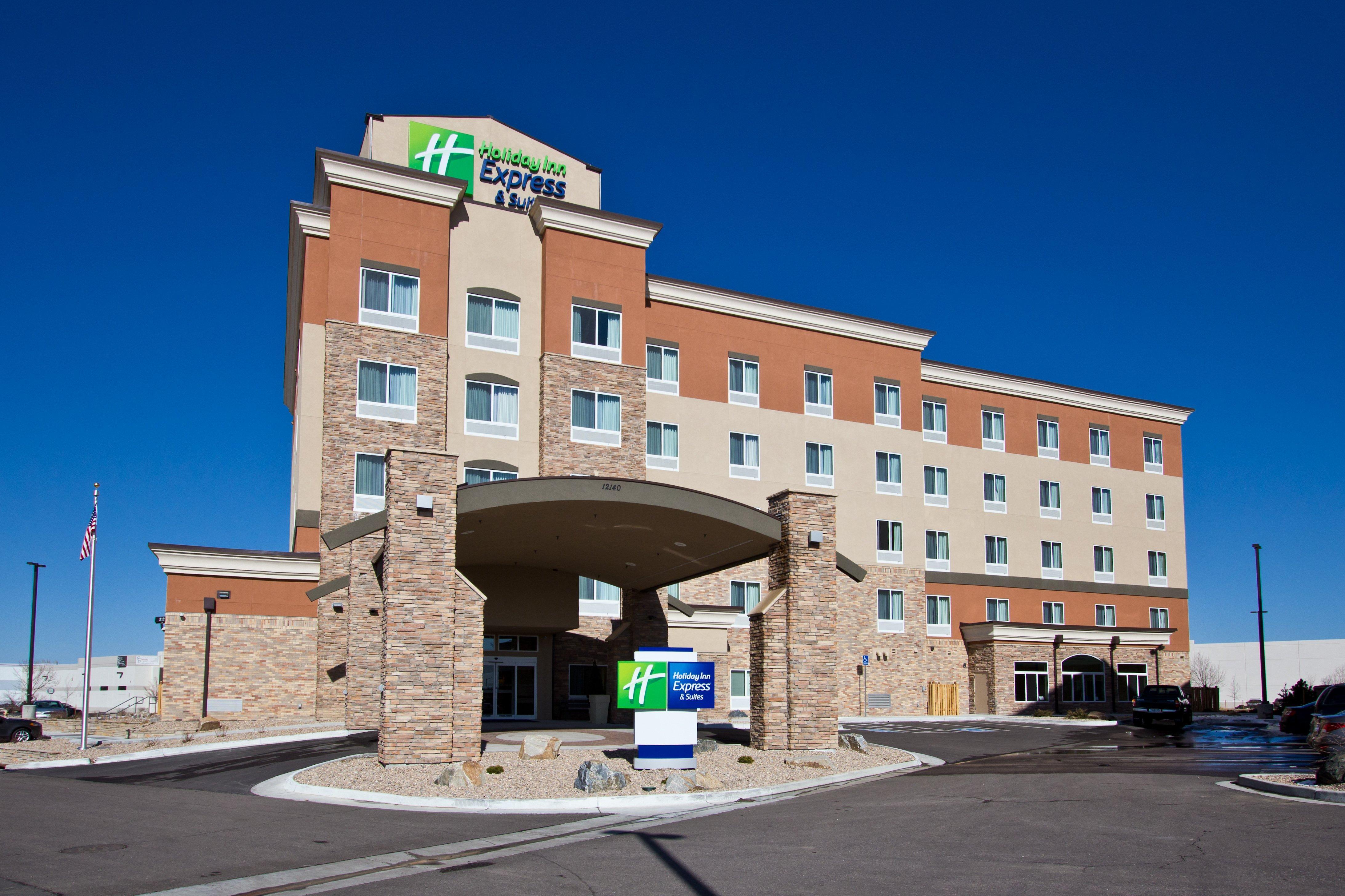 Holiday Inn Express And Suites Denver East Peoria Street, An Ihg Hotel Dış mekan fotoğraf